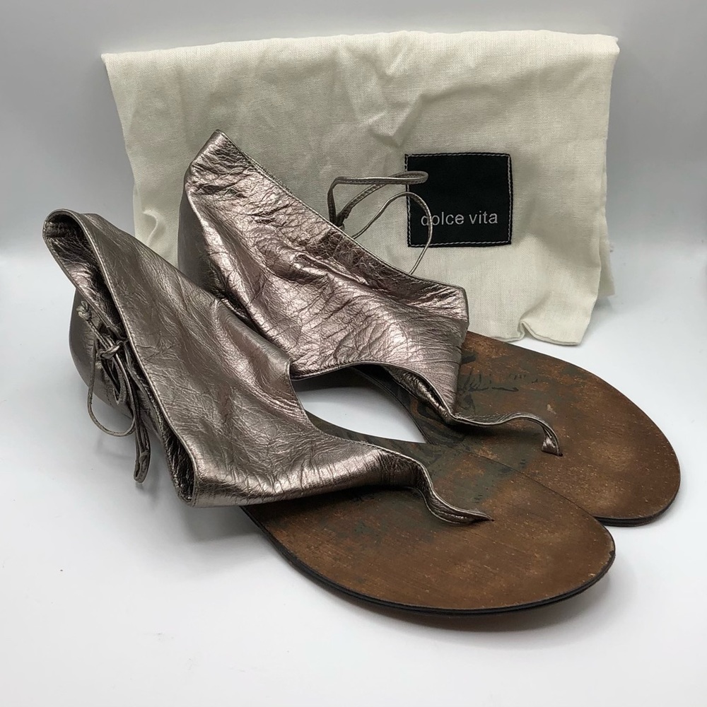 DOLCE VITA SLOUCHY THONG METALLIC LEATHER SANDAL